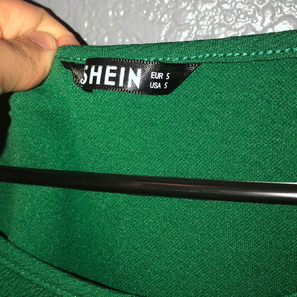 SHEIN Top - Picture 3 of 3